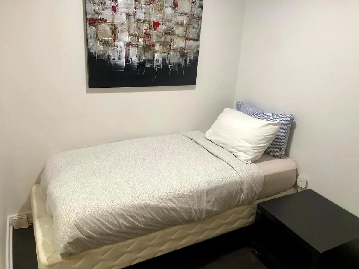 Perfect Location - Comfy Suite Toronto Canada
