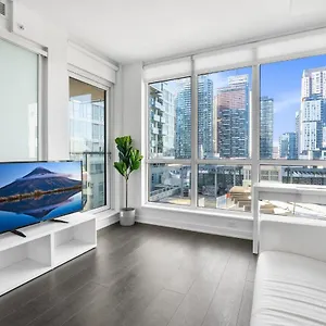 Apartment Heart Of Downtown Toronto!, Toronto